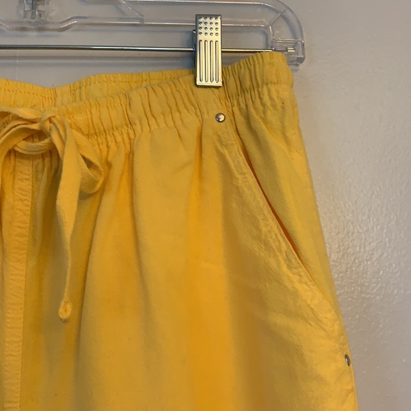 Erika - sz 8P, drawstring cropped pants, yellow - Picture 3 of 9